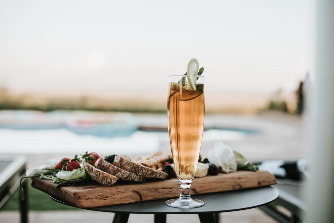 The Feather Hill Boutique Hotel Potchefstroom Exterior foto